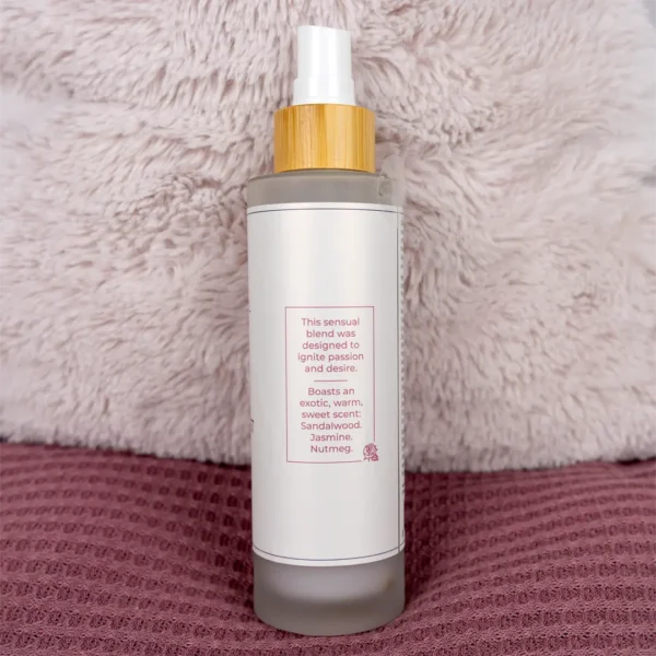 Scent and benefit details of Love Spell pillow mist
